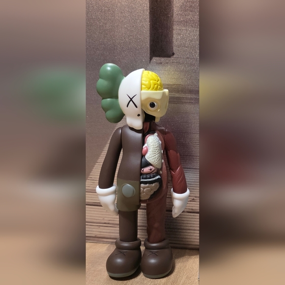 Kaws Companion Flayed - Picture 6 of 7